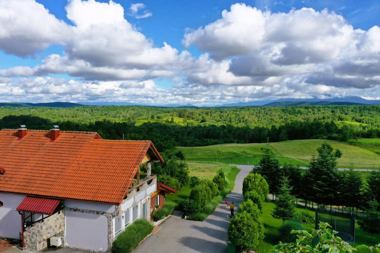 Lavanda Farm Apartmani Rakovica Dış mekan fotoğraf