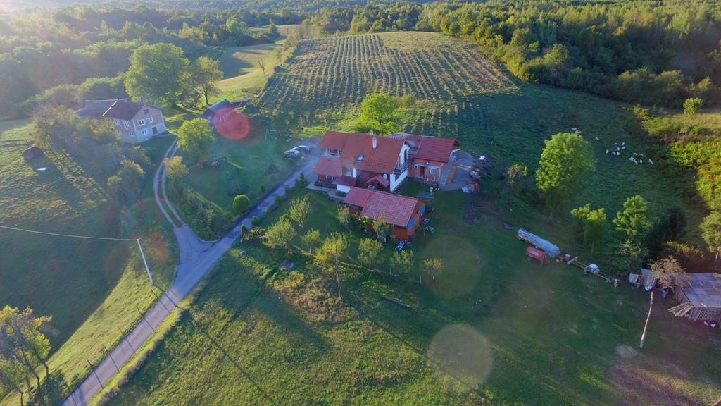 Lavanda Farm Apartmani Rakovica Dış mekan fotoğraf